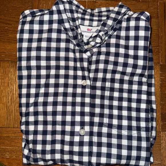 Vineyard Vines Tops - Women’s Vineyard Vine Button Up